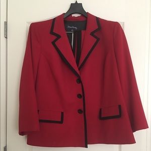 Evan Picone women’s size 22W jacket.